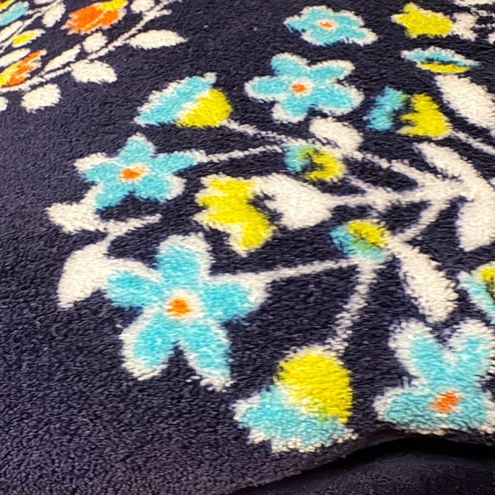 Vera Bradley fleece throw. Floral. Blanket.